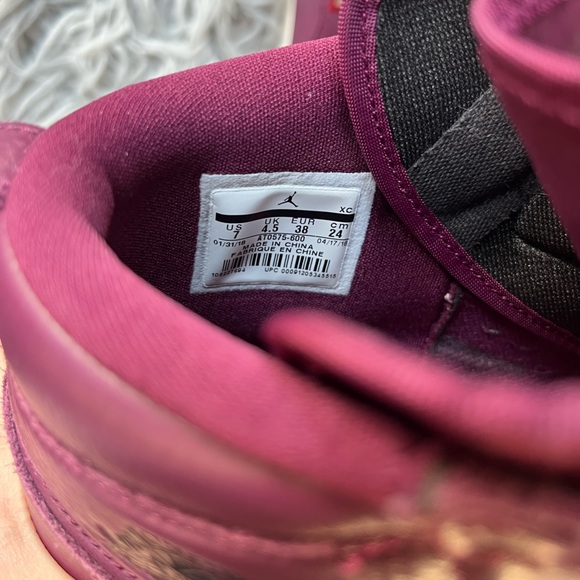 Sz 7 ❤️ Nike Air Jordan 1 Retro — High Zip — Bordeaux — excellent - Picture 6 of 12